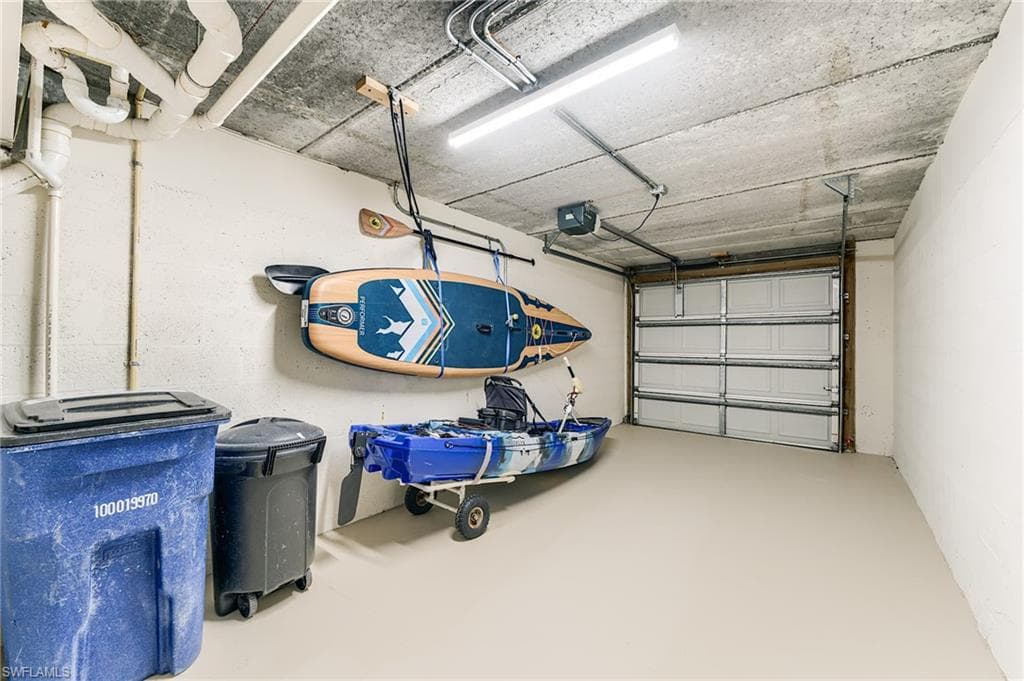 12205 Siesta DR-20