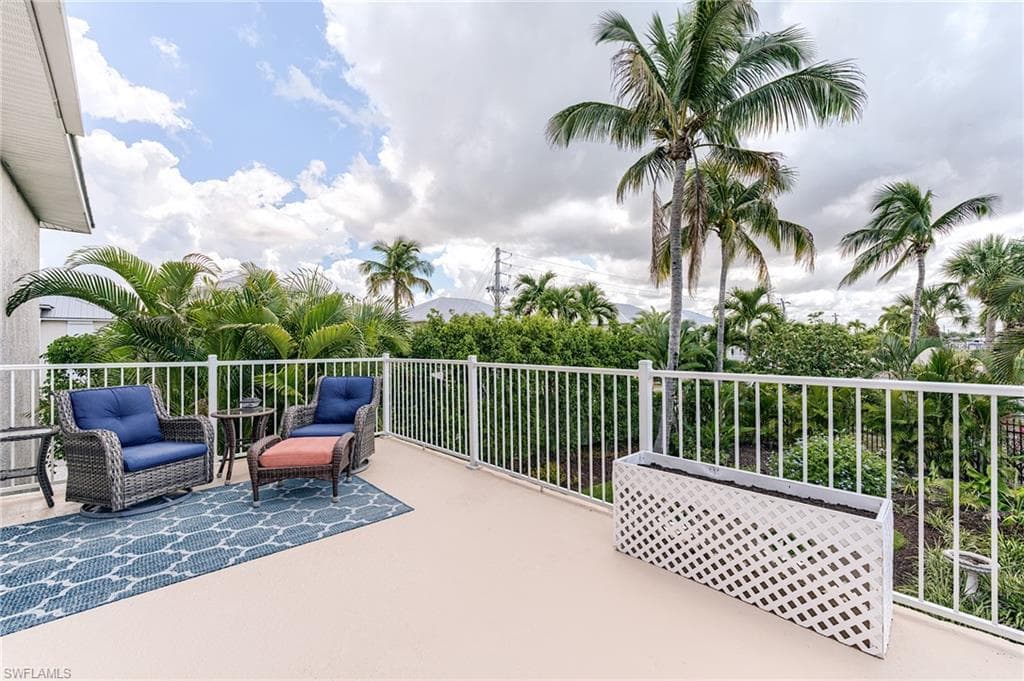 12205 Siesta DR-49