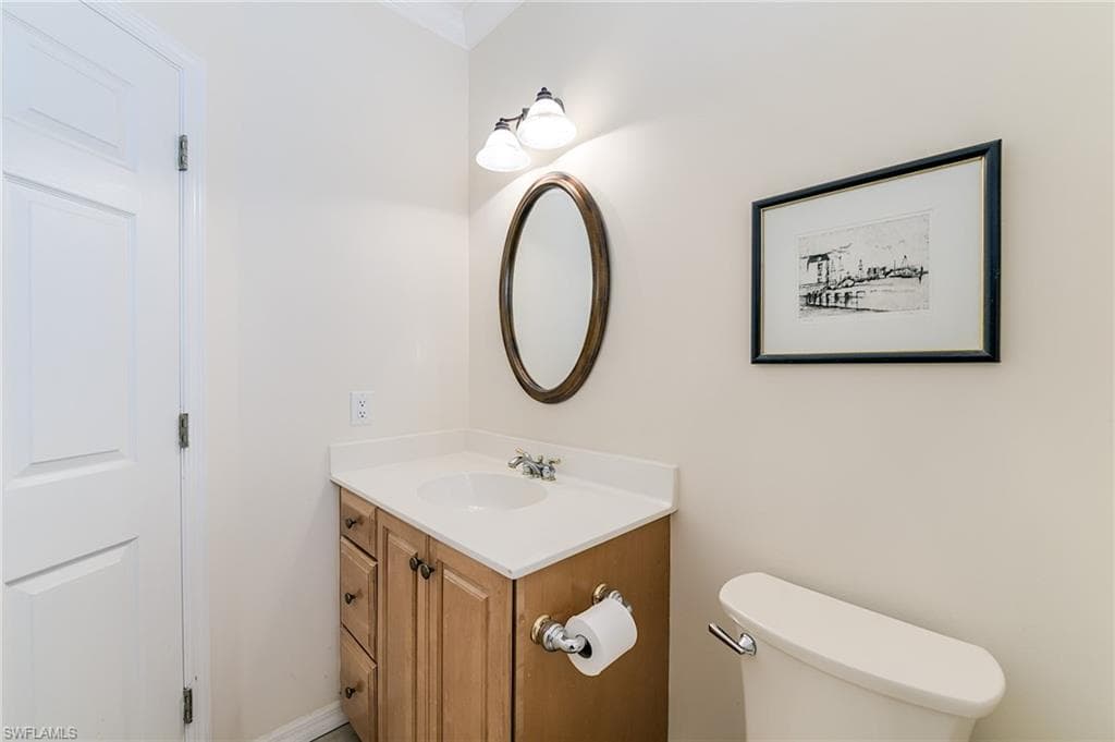 12205 Siesta DR-45