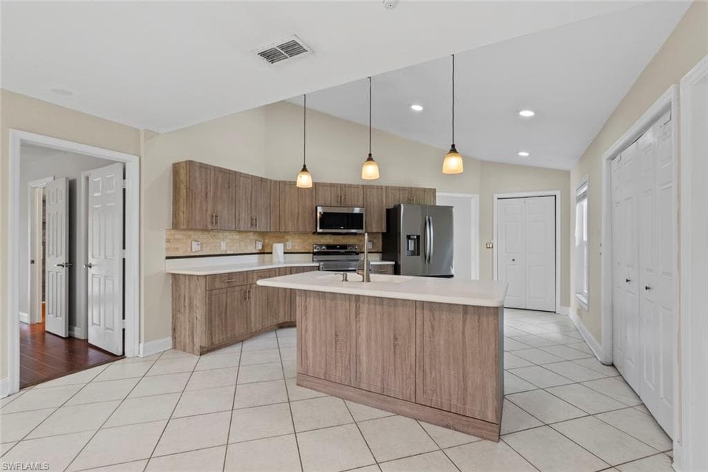 3628 Kent DR-21