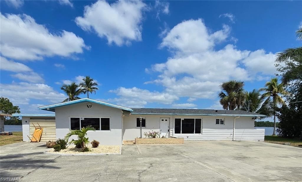 4919 E Riverside DR-1