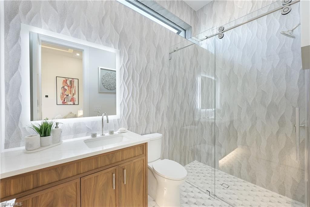 5507 6th AVE-18