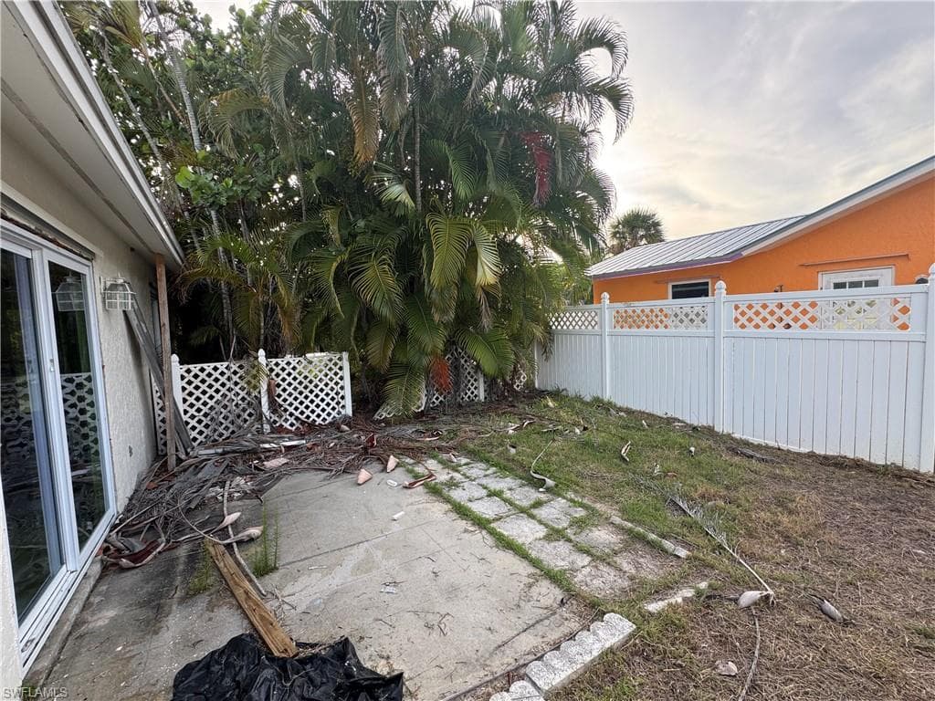 1683 Atlanta Plaza DR-22