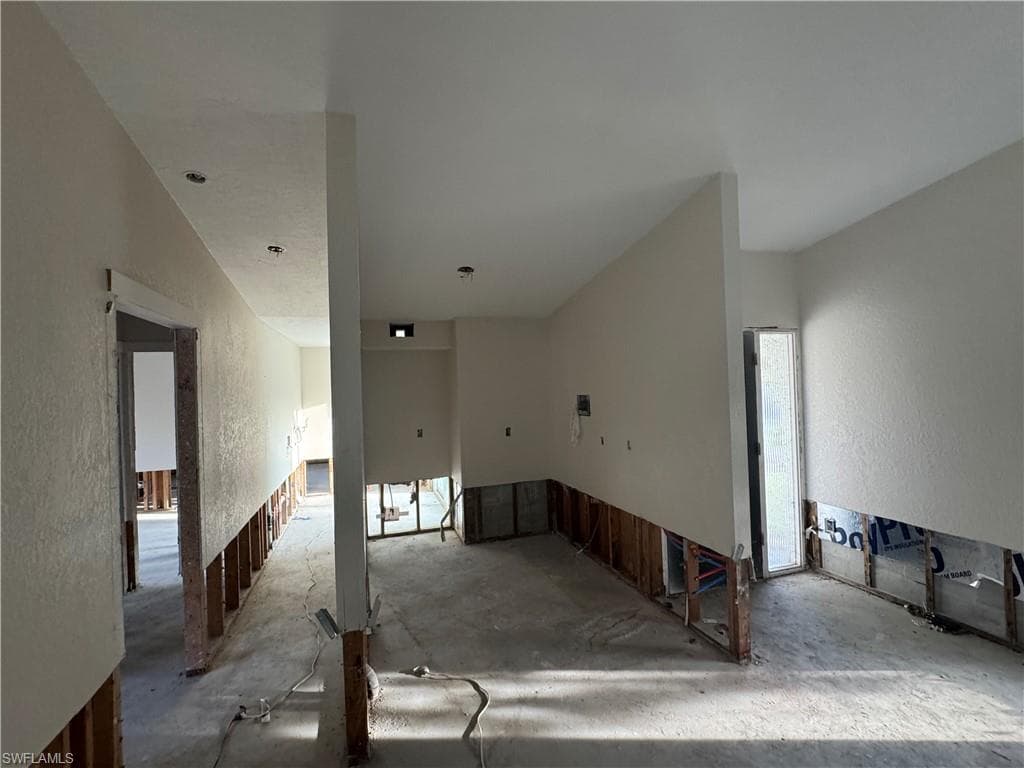 1683 Atlanta Plaza DR-7