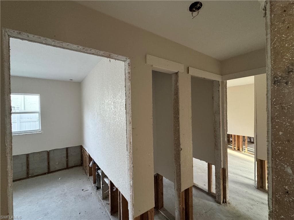 1683 Atlanta Plaza DR-19