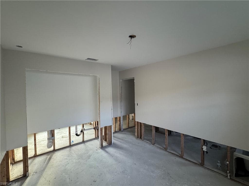 1683 Atlanta Plaza DR-14
