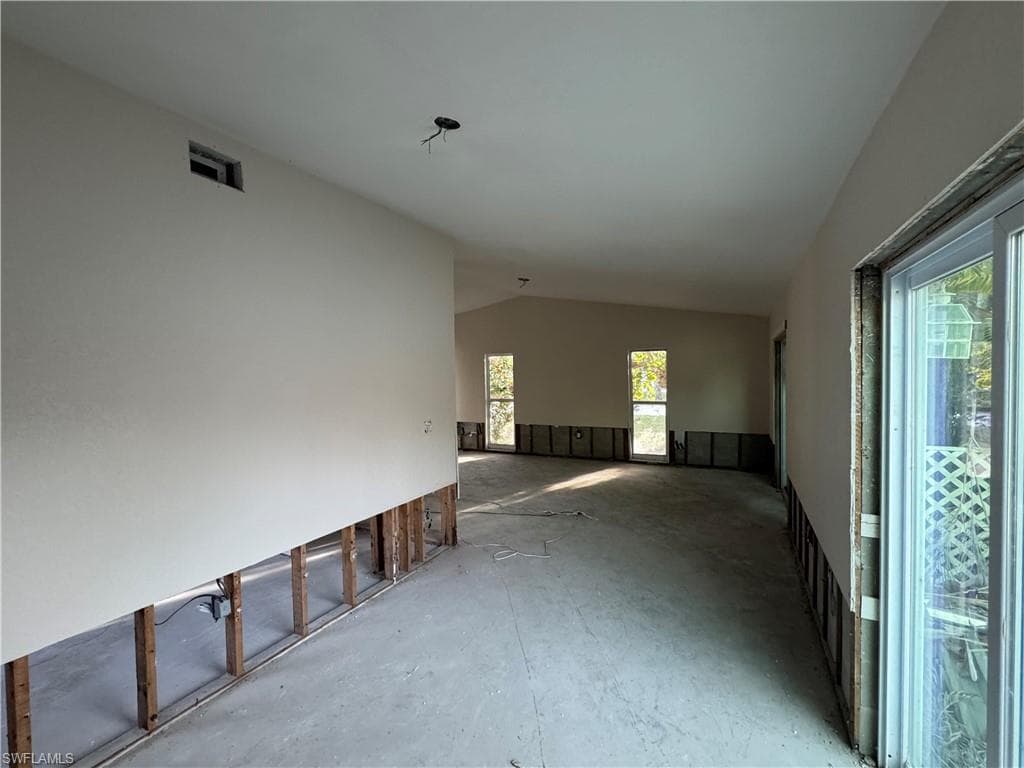 1683 Atlanta Plaza DR-8