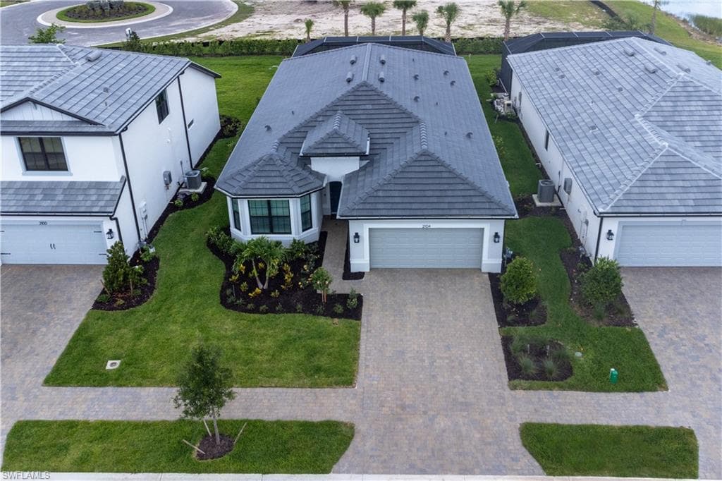 2104 Freemont WAY-19