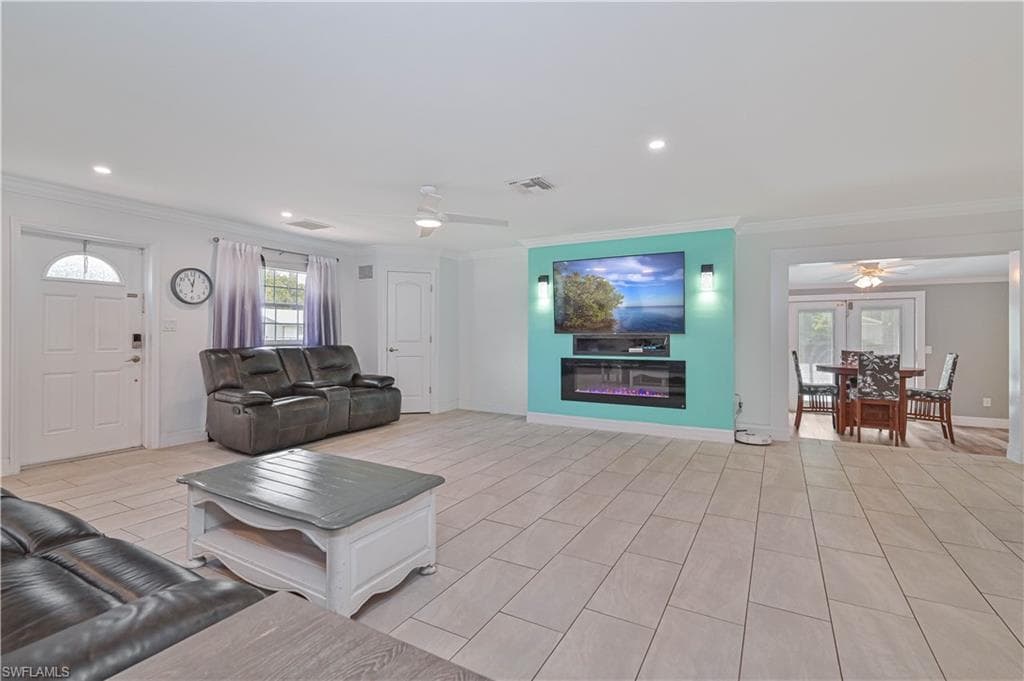 427 Stockton ST-24