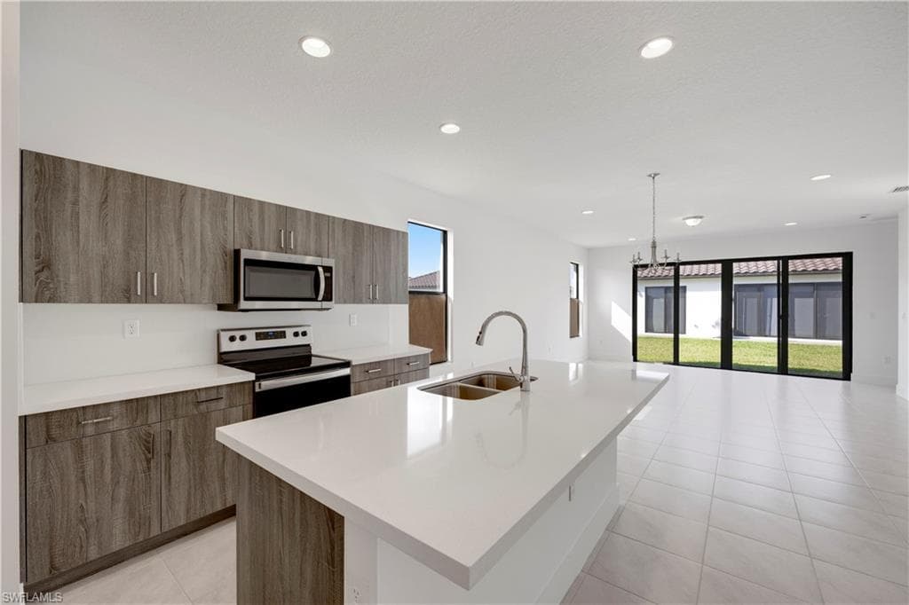 5574 Cassidy LN-2