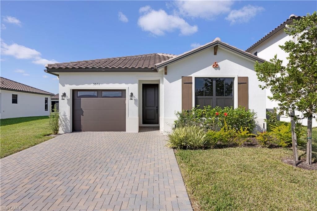 5574 Cassidy LN-1