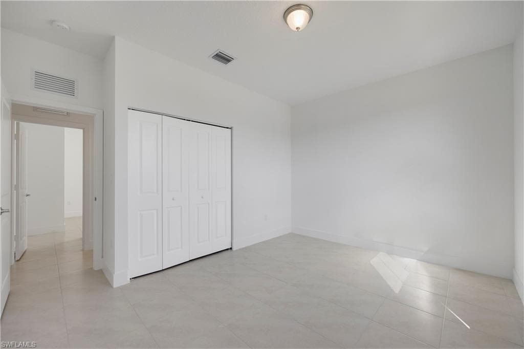 5574 Cassidy LN-5
