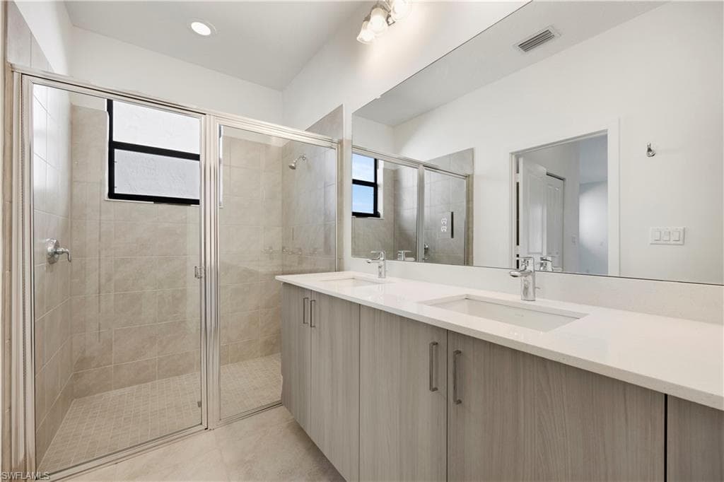 5574 Cassidy LN-10