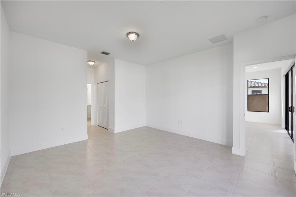 5574 Cassidy LN-8