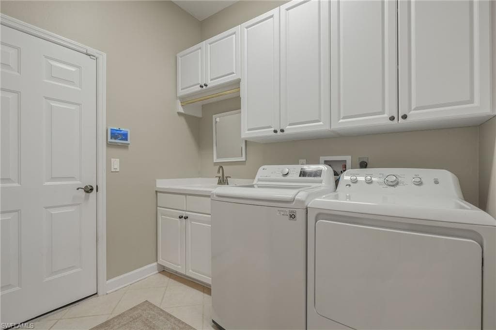 16322 Edgemont DR-23