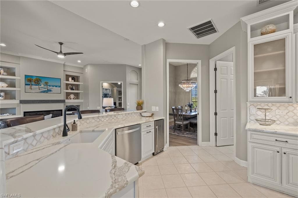 16322 Edgemont DR-9