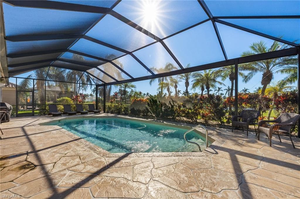 16322 Edgemont DR-25