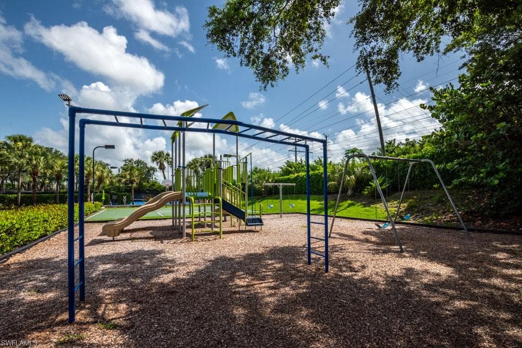 7846 Gardner DR 102-32