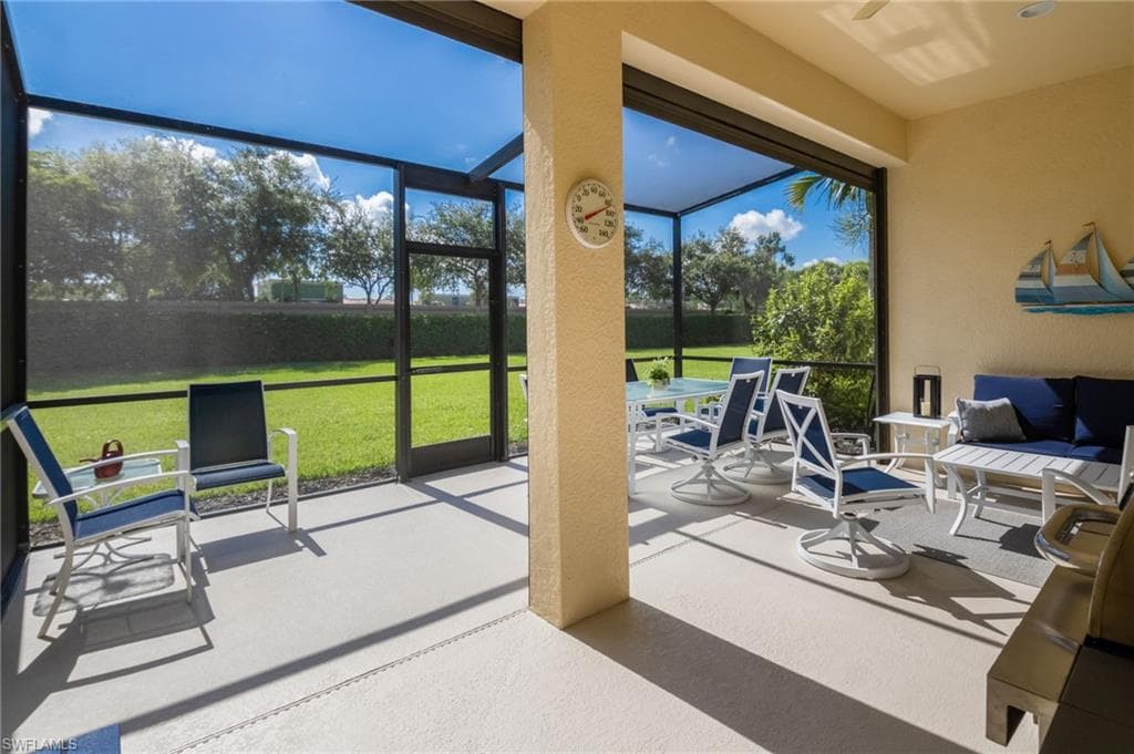 21279 Estero Vista CT-21