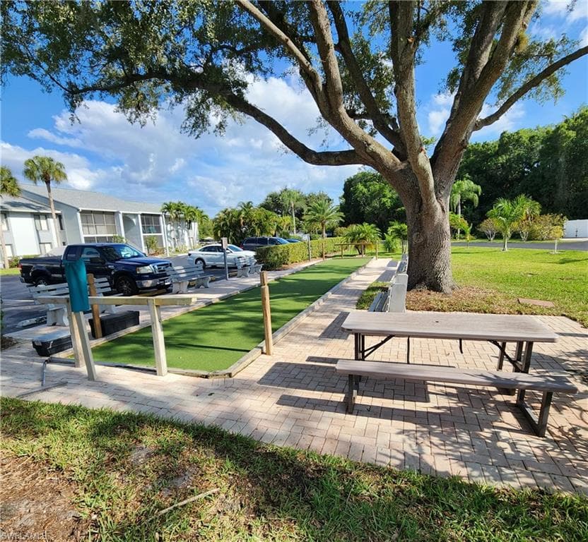 4681 Lakeside Club BLVD 11-C2-33