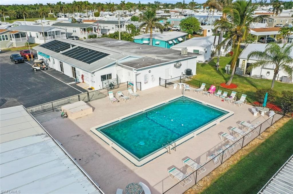 339 Mattie AVE-16