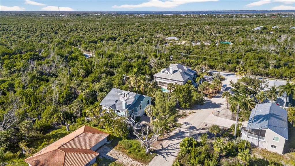 280 Southwinds DR-37
