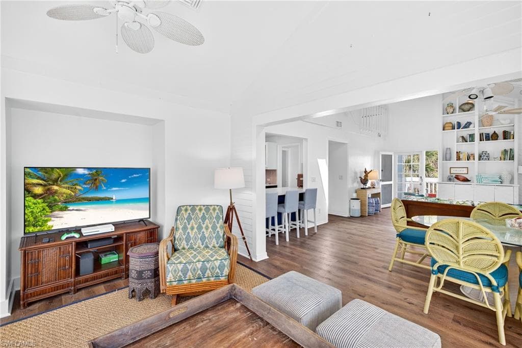 280 Southwinds DR-8