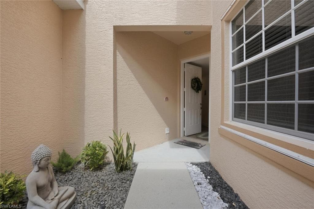 5120 Hyde Park CT 103-3