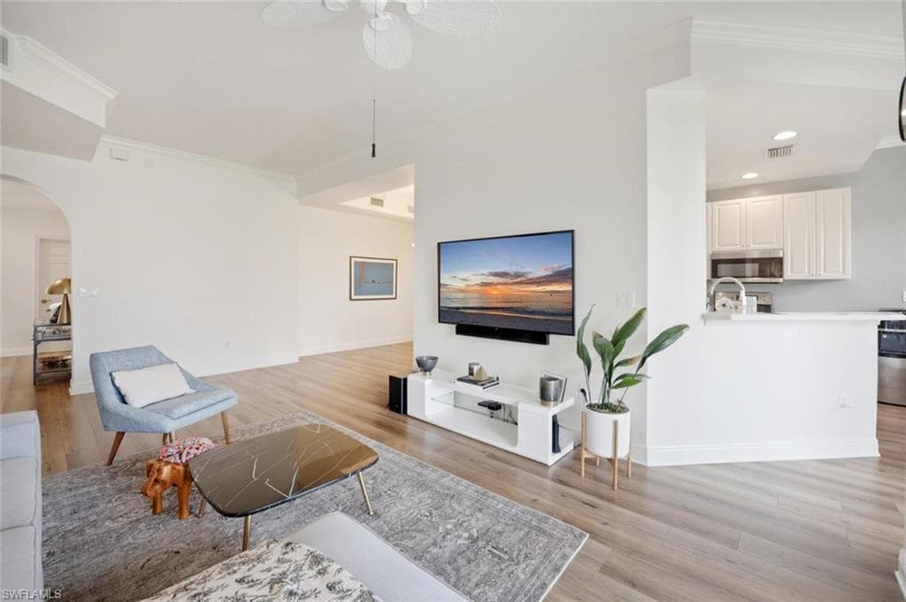 5120 Hyde Park CT 103-9