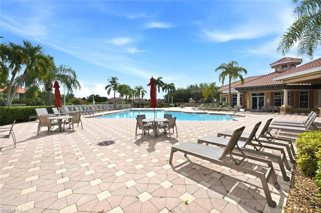 5120 Hyde Park CT 103-34