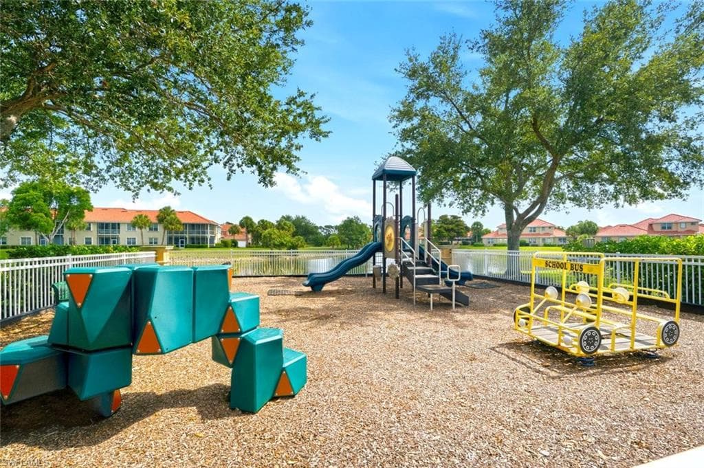 5120 Hyde Park CT 103-44