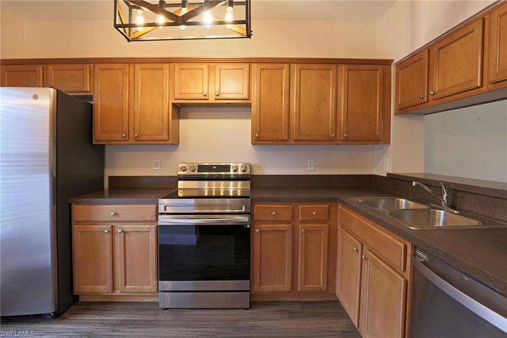8291 Pacific Beach DR-3