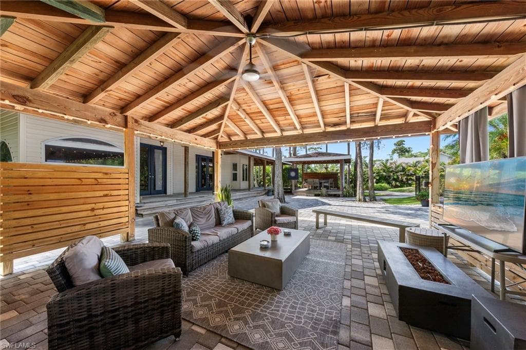 12010 Honeysuckle RD-44