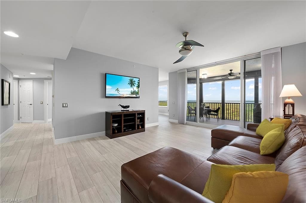 23650 Via Veneto BLVD W 802-22