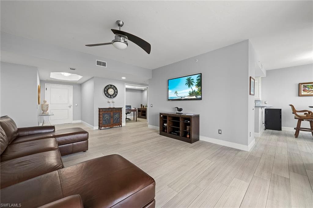 23650 Via Veneto BLVD W 802-24