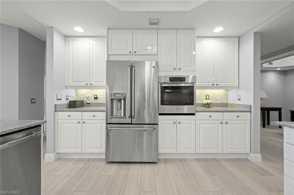 23650 Via Veneto BLVD W 802-15