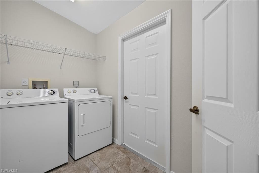 6156 Mandalay CIR 12-24