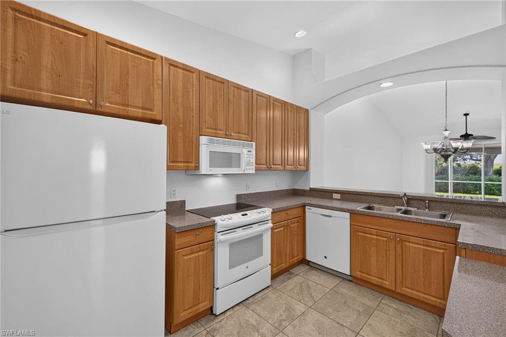 6156 Mandalay CIR 12-10