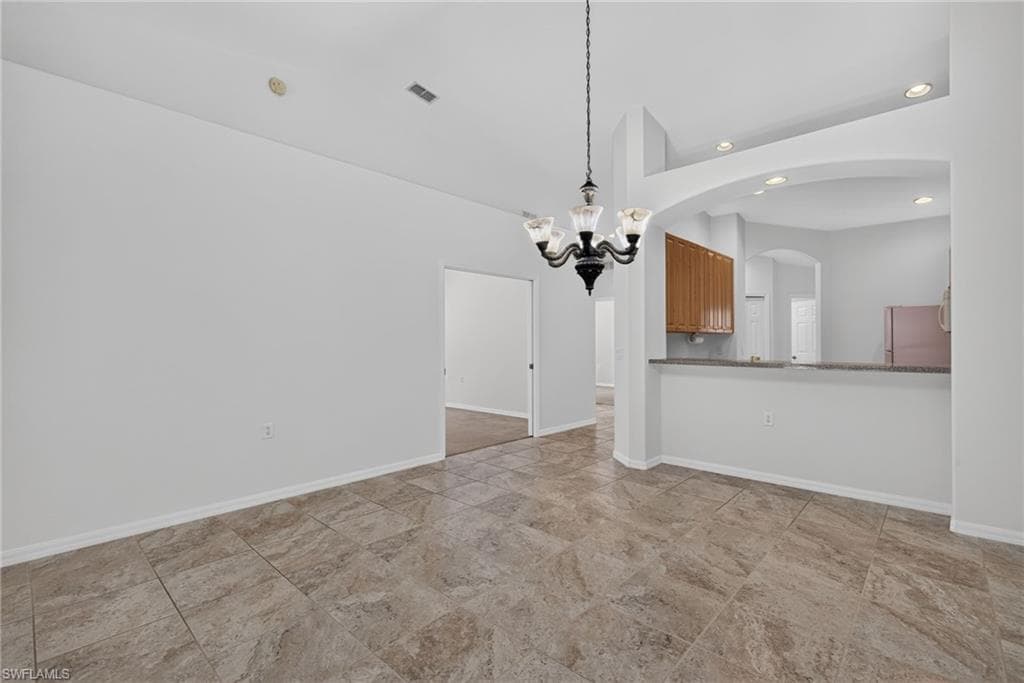 6156 Mandalay CIR 12-8