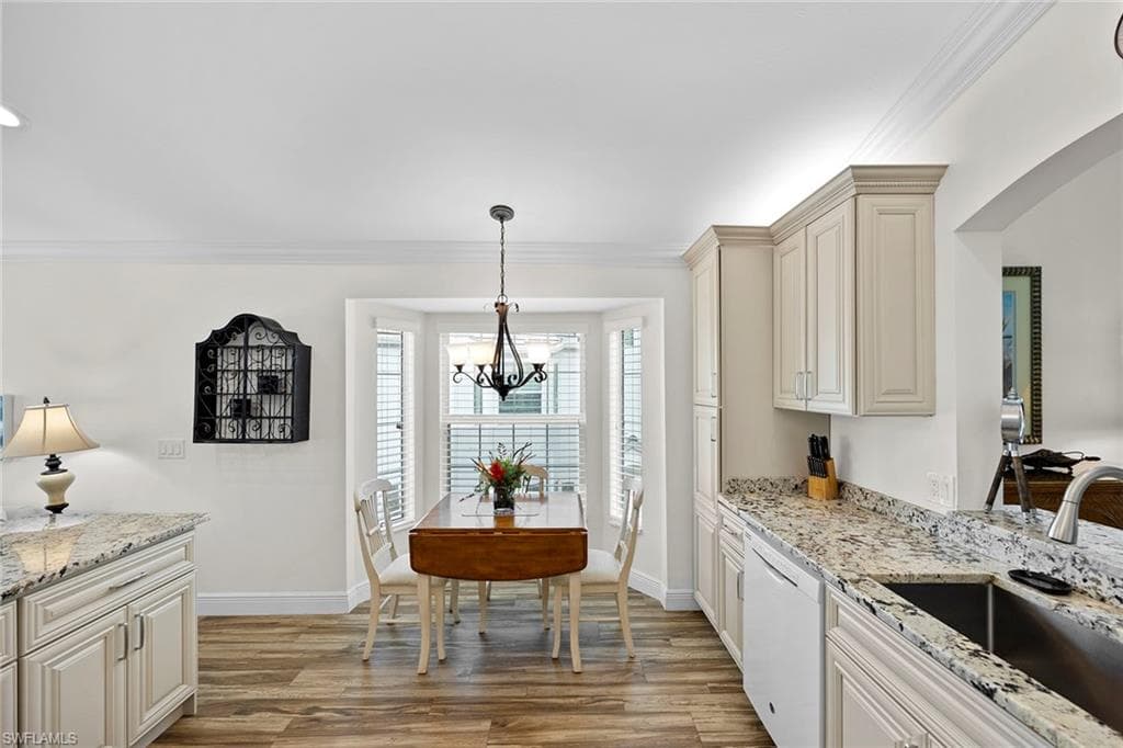 5963 Sand Wedge LN 205-13