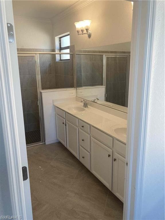 14499 Cantabria DR-16