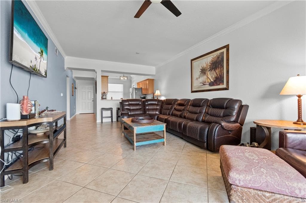 8470 Kingbird LOOP 1025-2