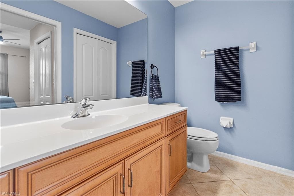 8470 Kingbird LOOP 1025-17