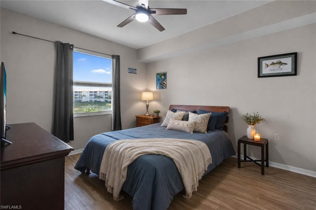 8470 Kingbird LOOP 1025-12