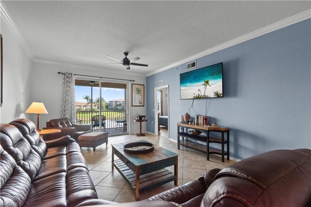 8470 Kingbird LOOP 1025-5