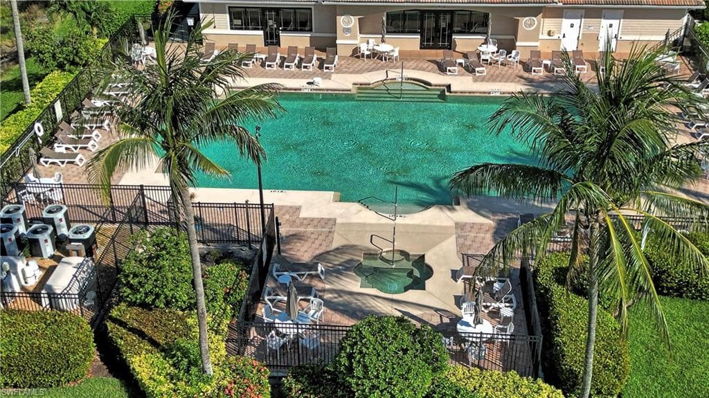 8470 Kingbird LOOP 1025-29
