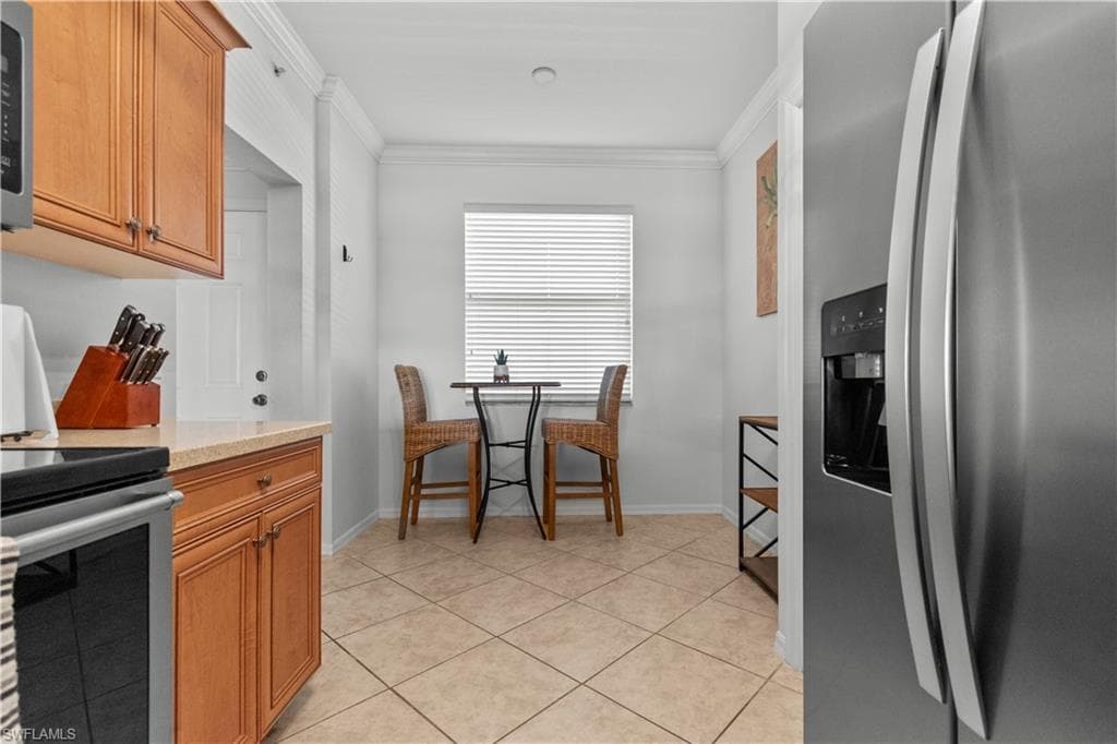 8470 Kingbird LOOP 1025-8