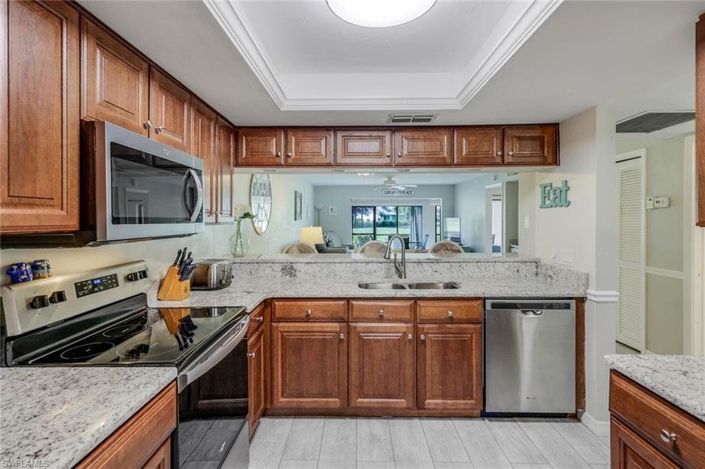 12500 Cold Stream DR 305-12