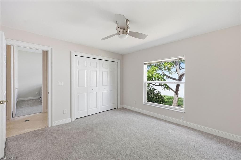 25820 Creekbend DR-23