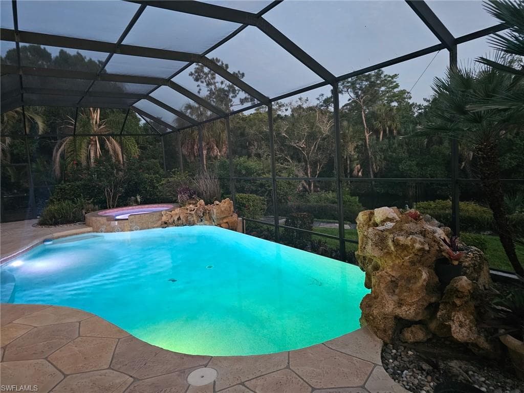 25820 Creekbend DR-36